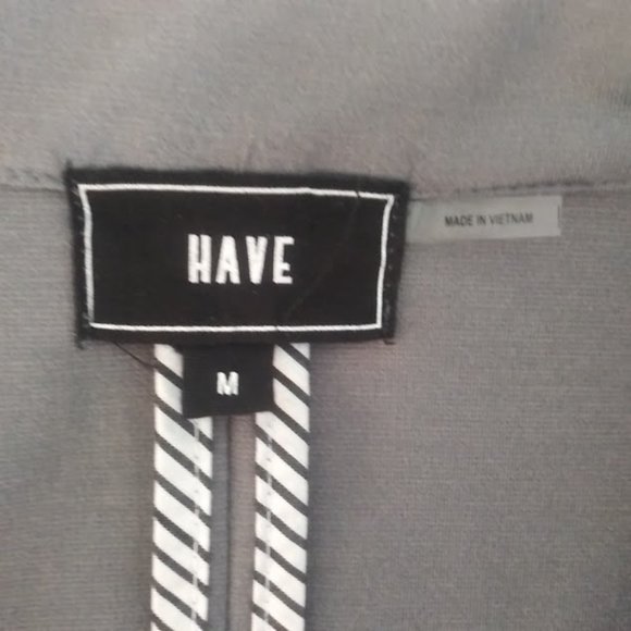 Have women's size M gray blazer - Picture 10 of 14